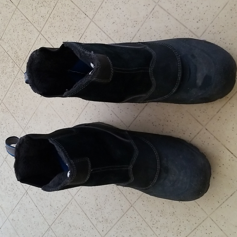 Mens 9.5 eddie bauer waterproof winter boots